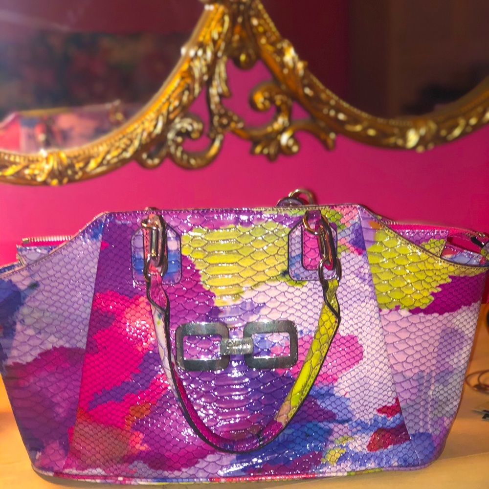 Guess faux snakeskin water color shoulder bag.